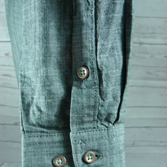 Gray Chambray Cabela's Dress Long Sleeve  Med NWT new light weight outdoor ready - Picture 7 of 16